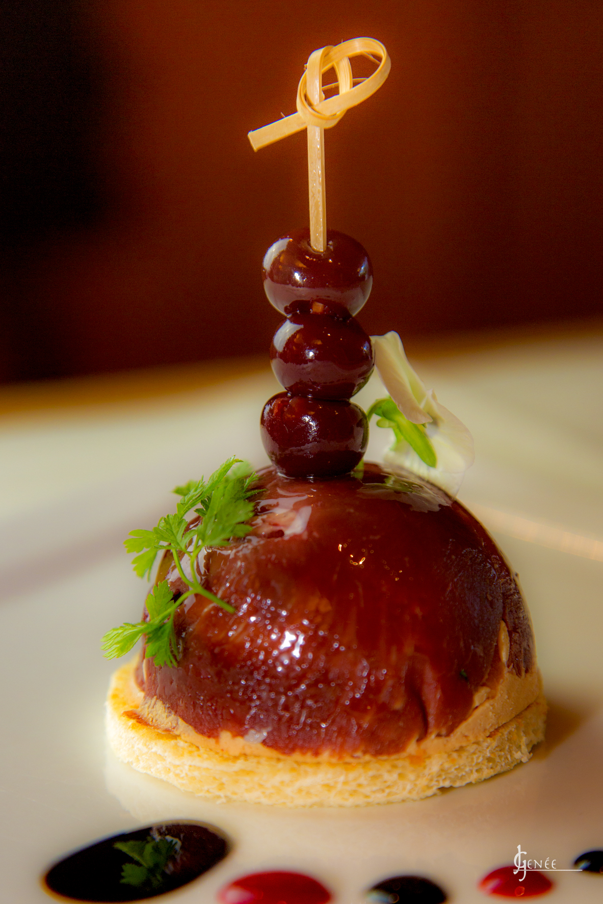 chartreuse de foie gras à l'effeuillé de canard